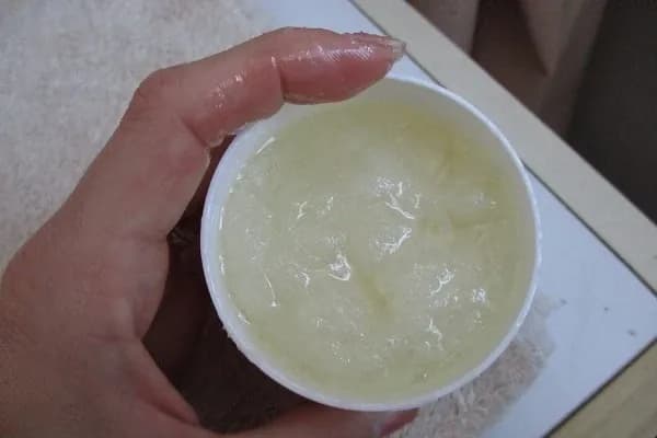 Pleťový peeling Venira recenze konzistence