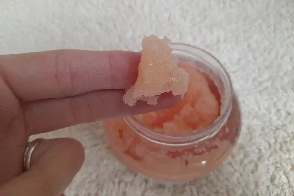 Tělový peeling Curapil recenze