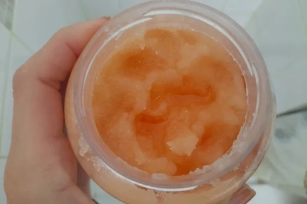 Tělový peeling Curapil recenze