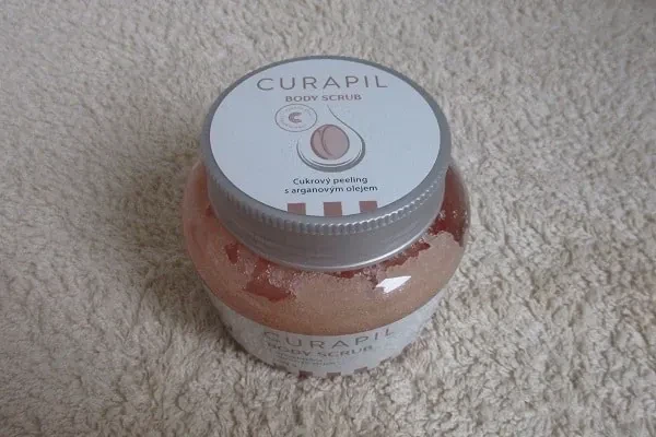 Tělový peeling Curapil recenze