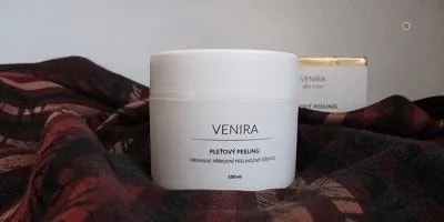 Pleťový peeling Venira