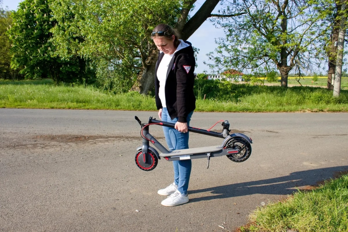 Přeprava elektrická koloběžka Aerium aovo pro recenze