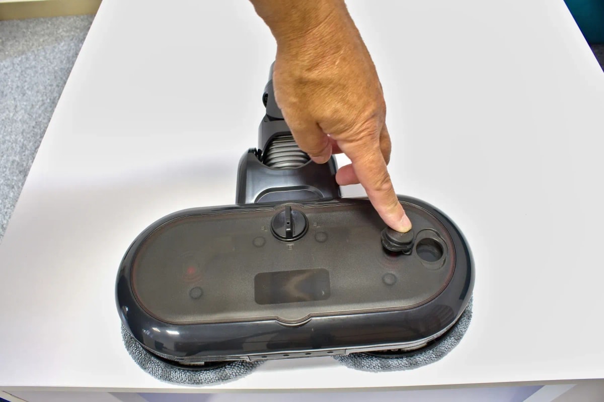 Vysavač Lauben Stick Vacuum + Mop 3in1 Deluxe 400BC, recenze, mopování
