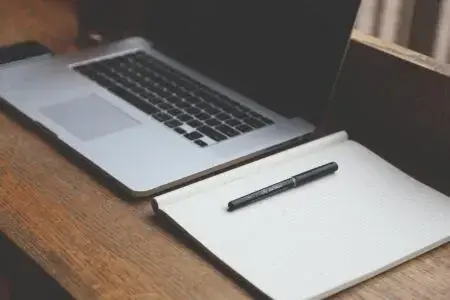 Výběr tašky na notebook