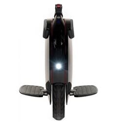 Inmotion V10F - výkon motoru a maximální rychlost - elektrická jednokolka