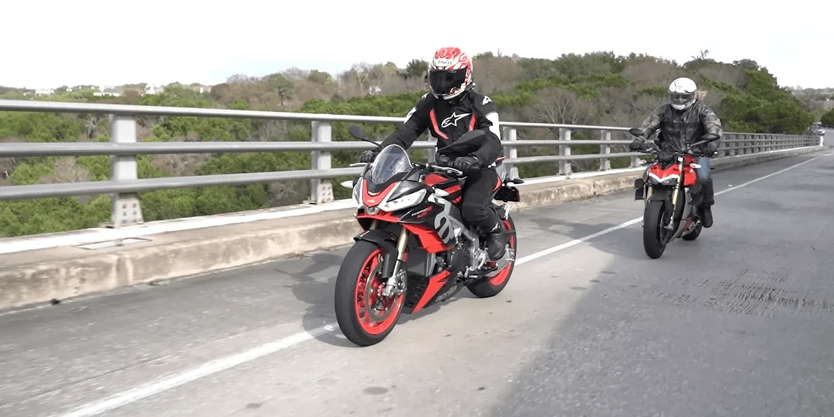 Bunda na motorku - jízda na motorce