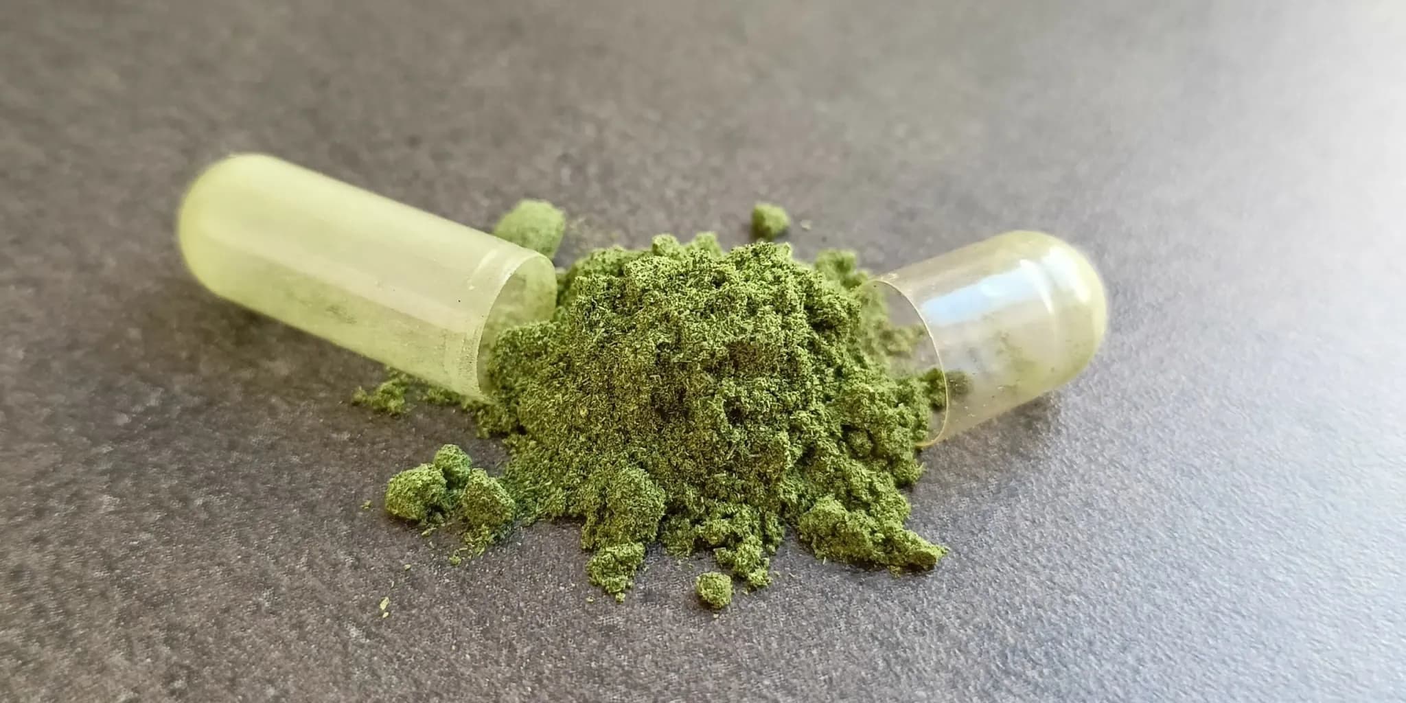 Blendea Supergreens - rozdělaná kapsle