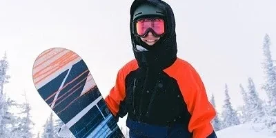 Bundy na snowboard