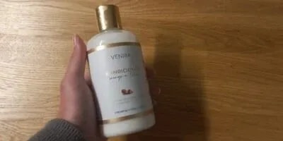 Test kondicionéru na vlasy mango a liči Venira