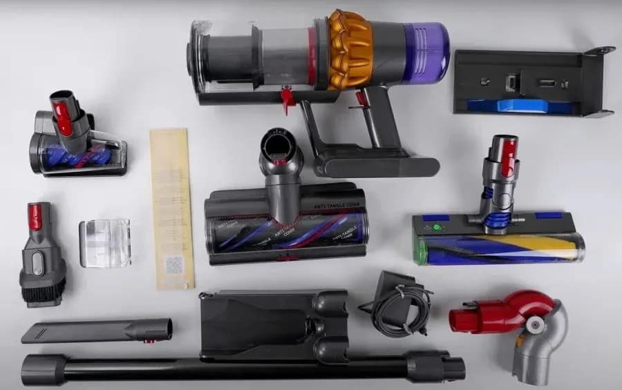 Tyčový vysavač Dyson V15 – Test a recenze nejlepšího tyčového vysavače 2022