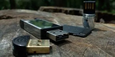 Test USB flash disků a jejich recenze
