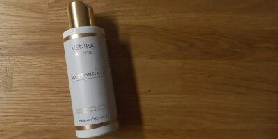 Test a recenze čistícího gelu na akné Venira