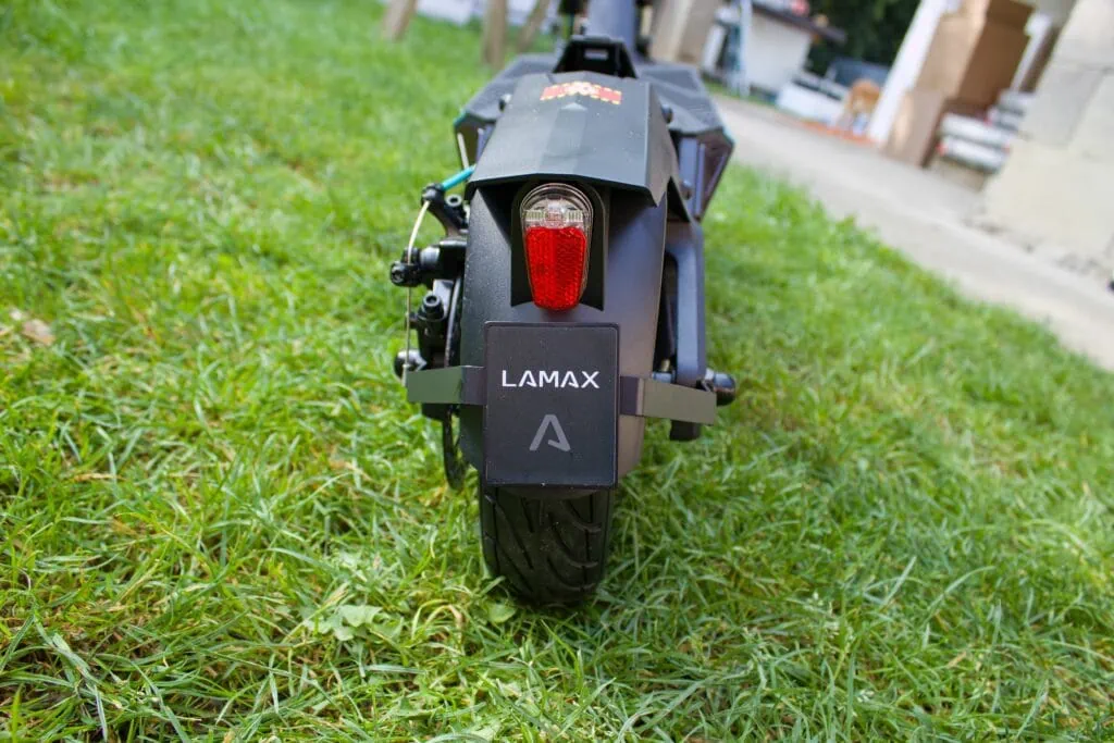 zadní světlo LAMAX, recenze chytrý výběr