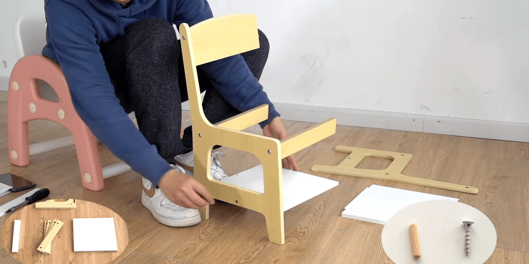 Dětské stolky a židle - montáž